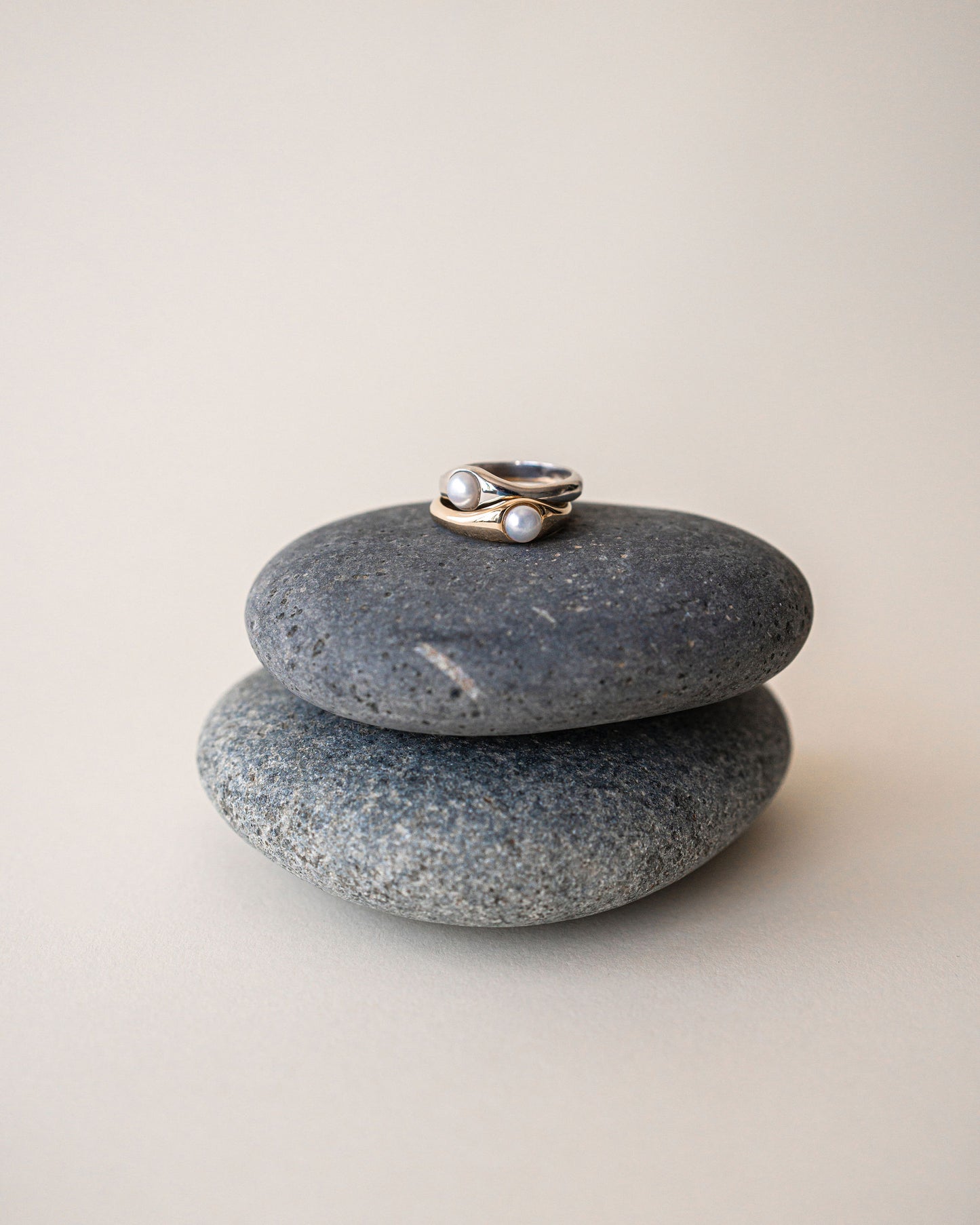 Nest Pearl Ring Gold